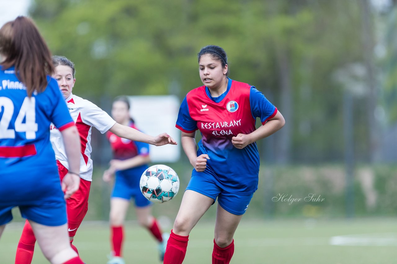 Bild 189 - wCJ Walddoerfer 2 - VfL Pinneberg 2 : Ergebnis: 7:0